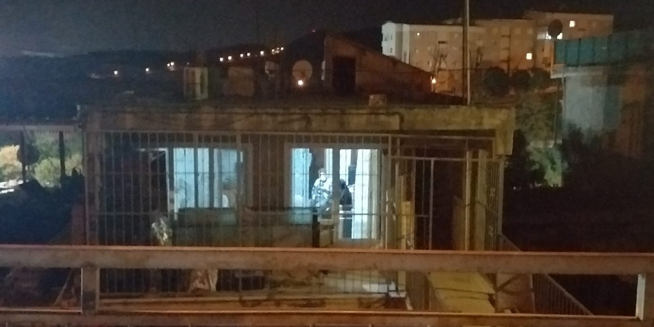 İzmir'de ikinci kattan düşen 2 yaşındaki çocuk hayatını kaybetti