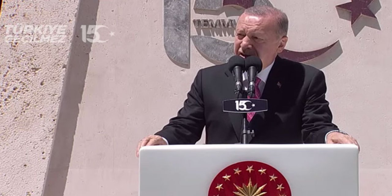 Erdoğan’dan 15 Temmuz mesajı! "Hiç kimsenin özellikle Meclis'te görev yapanların 15 Temmuz'da milletin verdiği bu şanlı mücadeleyi önemsizleştirmeye hakkı yok"