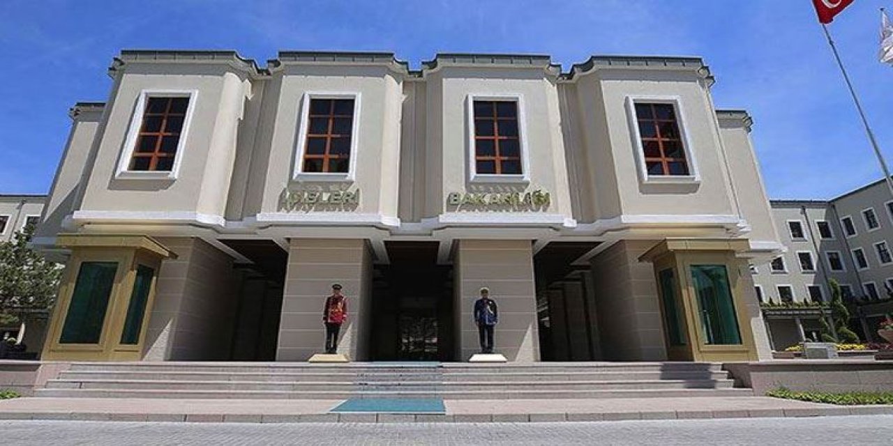 "Bu mesajı okumayın" İçişleri Bakanlığı vatandaşları bu mesajı göndererek uyardı!