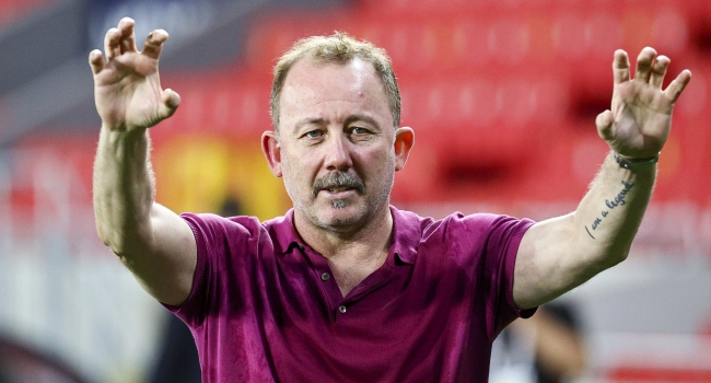 Sergen Yalçın transferde önceliğini açıkladı