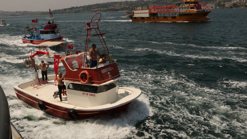 CHP Gemisi Sinop'a demirledi