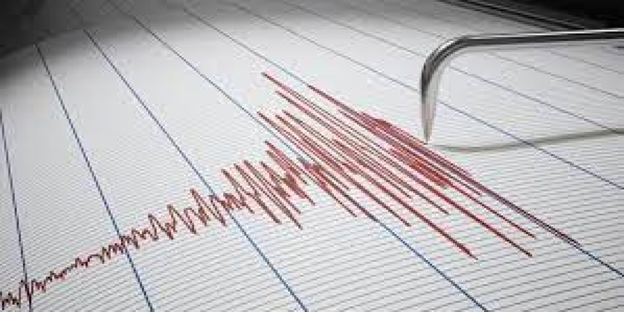 Kayseri’de korkutan deprem! 13 dakikada 3 kez sallandılar...