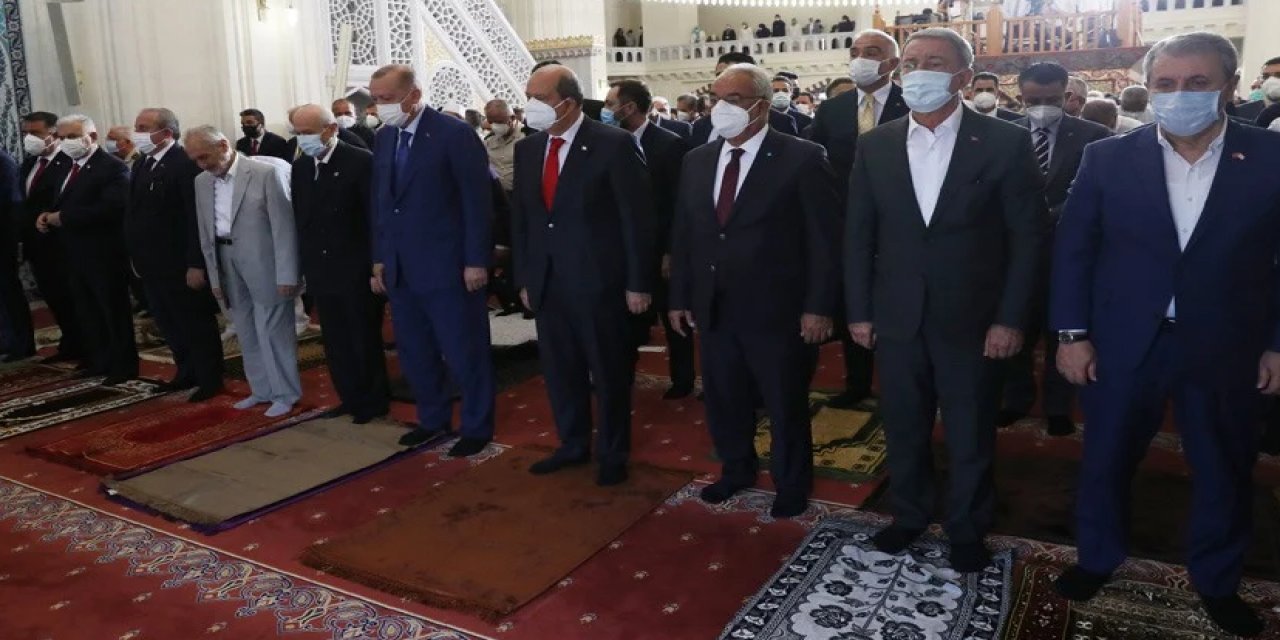 “Külliye müjdesi” ile oyalanmayın, Erdoğan’ın hesabı başka" Murat Yetkin'den bomba "müjde" yorumu! "Bir iç politika hamlesi yaptı"