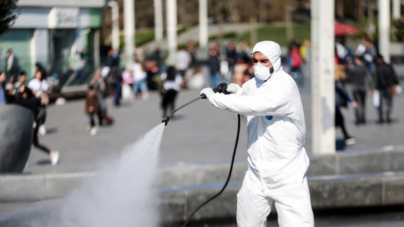 Durum artık kontrol altında değil! Uzmanlar 4. dalga için zaman veriyor ve kritik uyarılarda bulunuyor