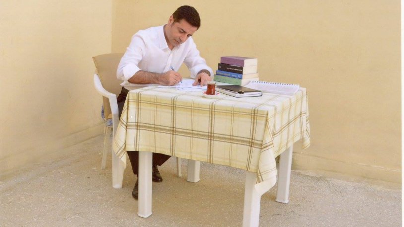 Selahattin Demirtaş'a ödül!