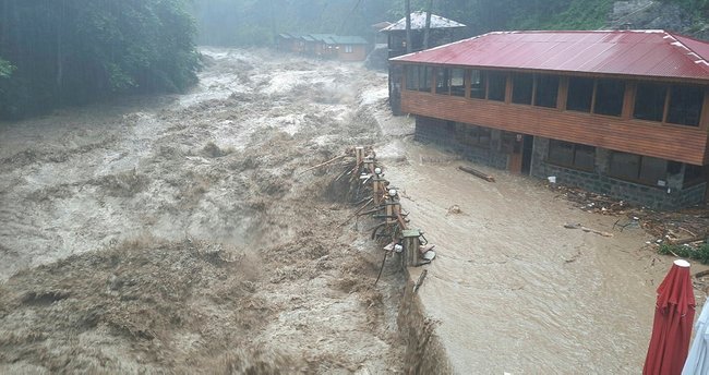 Artvin'de felaket 'geliyorum' demiş ancak önlem alınmamış!