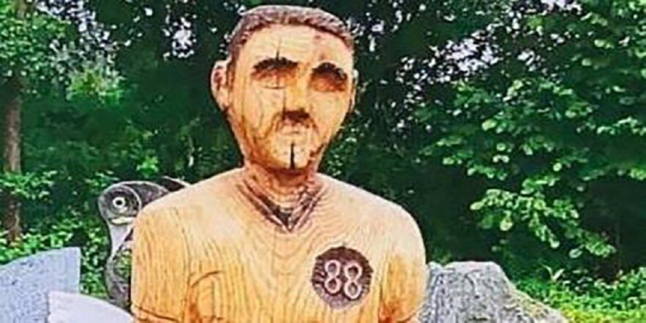 Mezarlıkta heykel krizi... Hitler’e benziyor diye kaldırıldı!
