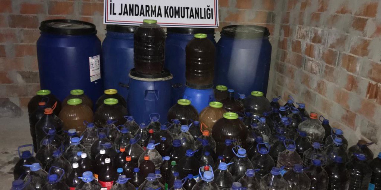 Manisa’da 4 bin 200 litre kaçak içki ele geçirildi