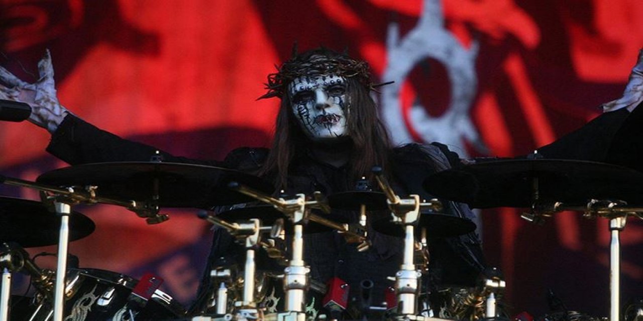 ABD'li metal grubu Slipknot’un eski bateristi Joey Jordison yaşamını yitirdi!