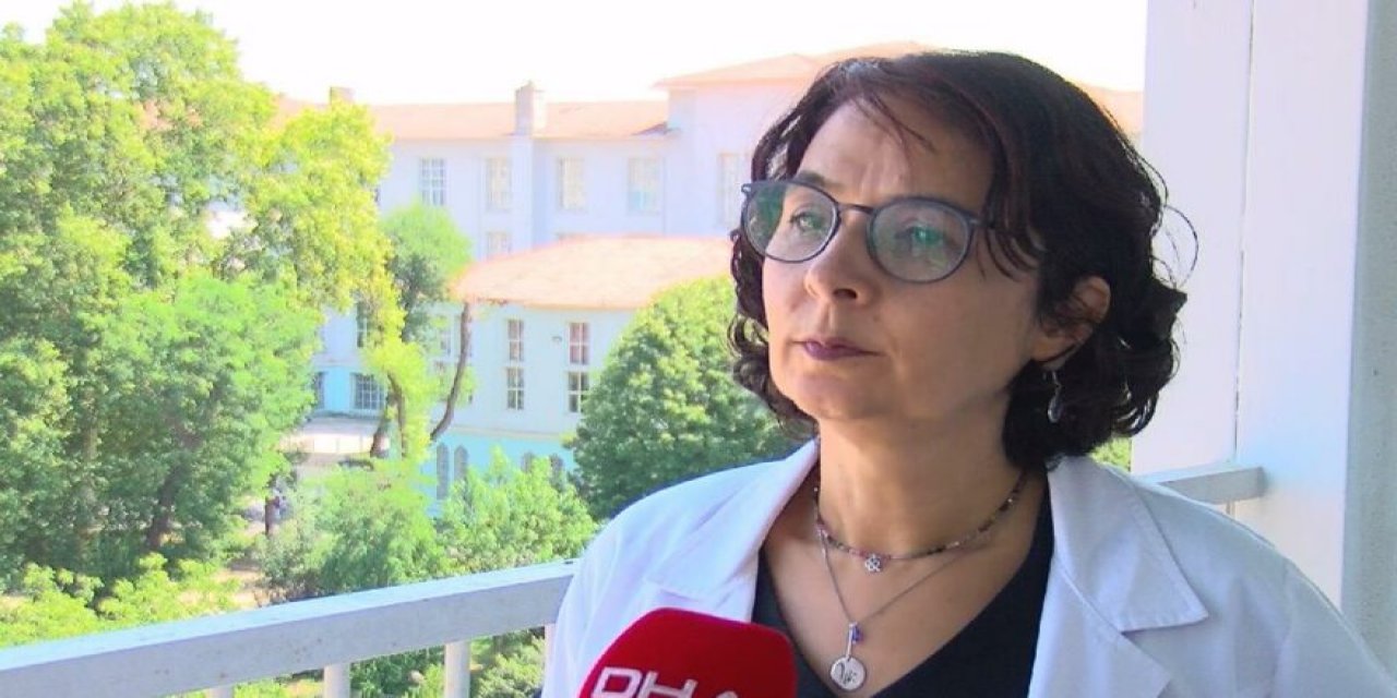 "Böyle giderse sağlık sistemi zorlanacak" Bilim Kurulu Üyesi Yavuz: Ya aşı kartı ya da negatif test sonucu göstermek zorunlu olmalı!