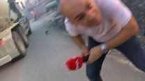 DHA muhabiri faciadan kıl payı kurtuldu! Canlı yayına bağlandığı sırada...