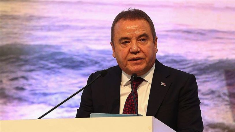 Muhittin Böcek'ten Manavgat'taki yangına ilişkin açıklama