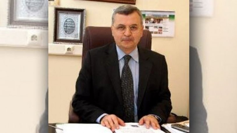 AKP'ye yakınlığıyla biliniyor! Nurcu rektörden Atatürk'e hakaret içeren paylaşım