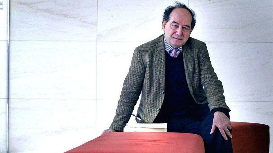 Edebiyat dünyasının acı kaybı! Ünlü yazar yaşamını yitirdi