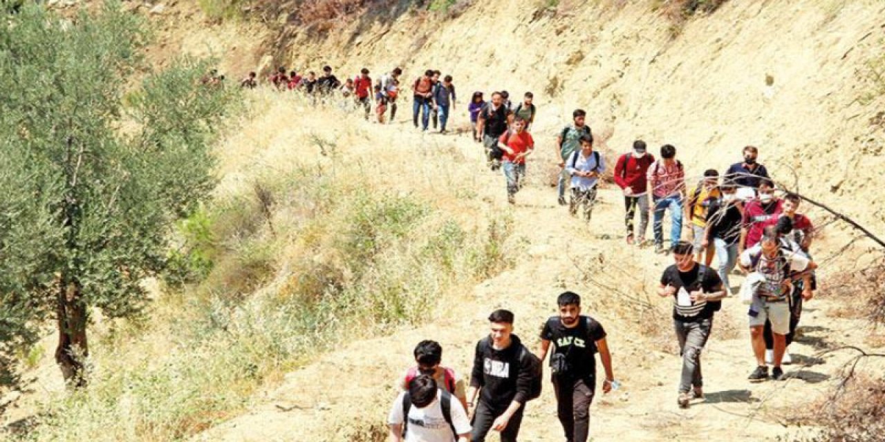 "Neden göç ediyorlar?" Suriye, Irak veya Afganistan'dan geliyor olsun, çoğunluğunun amacı...