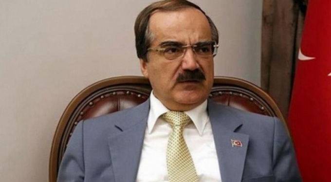 Hüseyin Avni Coş, hayatını kaybetti