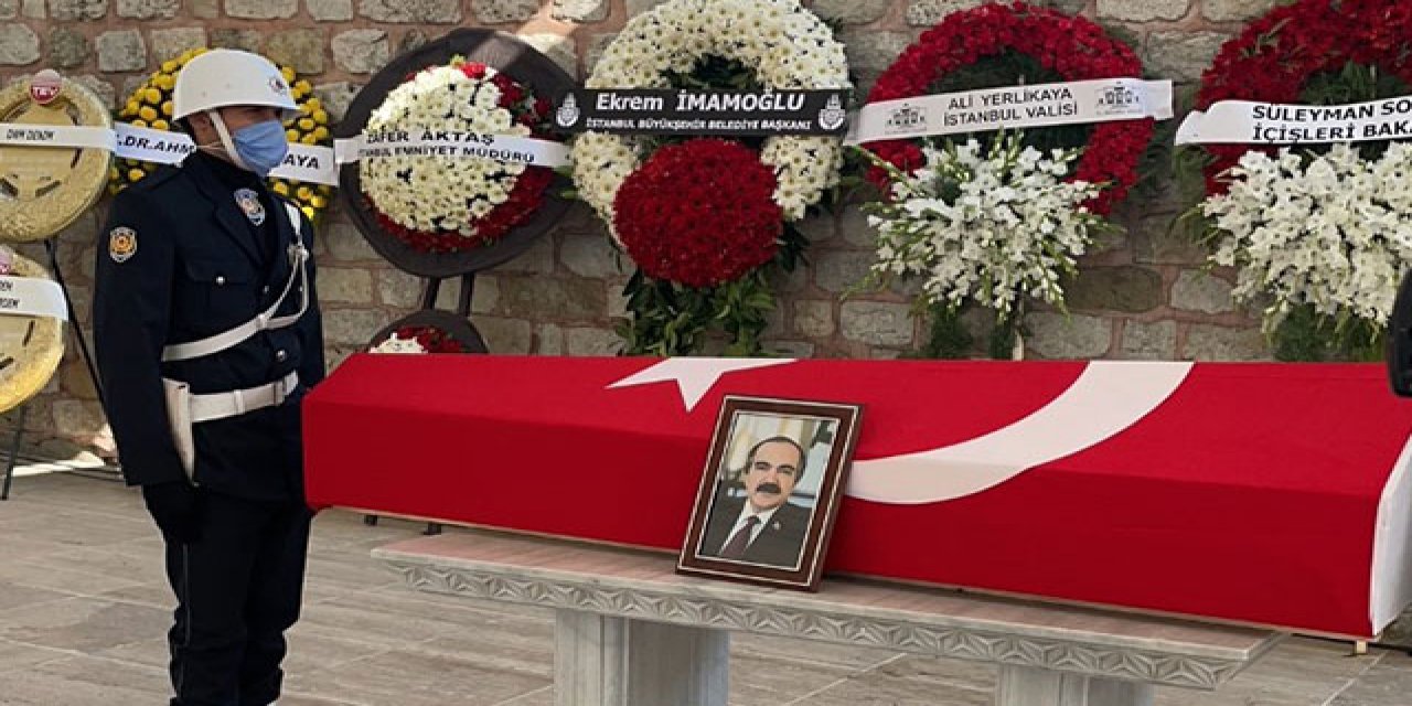 Hüseyin Avni Coş, son yolculuğuna uğurlandı!