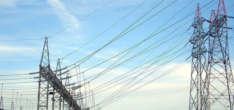 Türkiye genelinde peş peşe elektrik kesintileri!