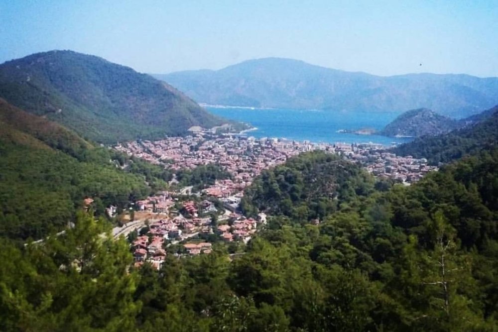 Türkiye'nin cennet köşelerinden biriydi... Marmaris'ten geriye bu acı görüntü kaldı