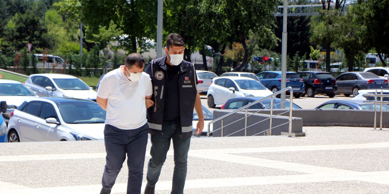Bolu'da 12 yıl 6 ay hapisle aranan bankacı yakalandı