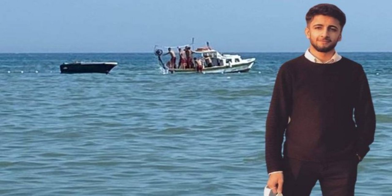 Silivri'de  öğle saatlerinde denize giren 18 yaşındaki Ahmetcan Özoğul, bir süre sonra gözden kayboldu.