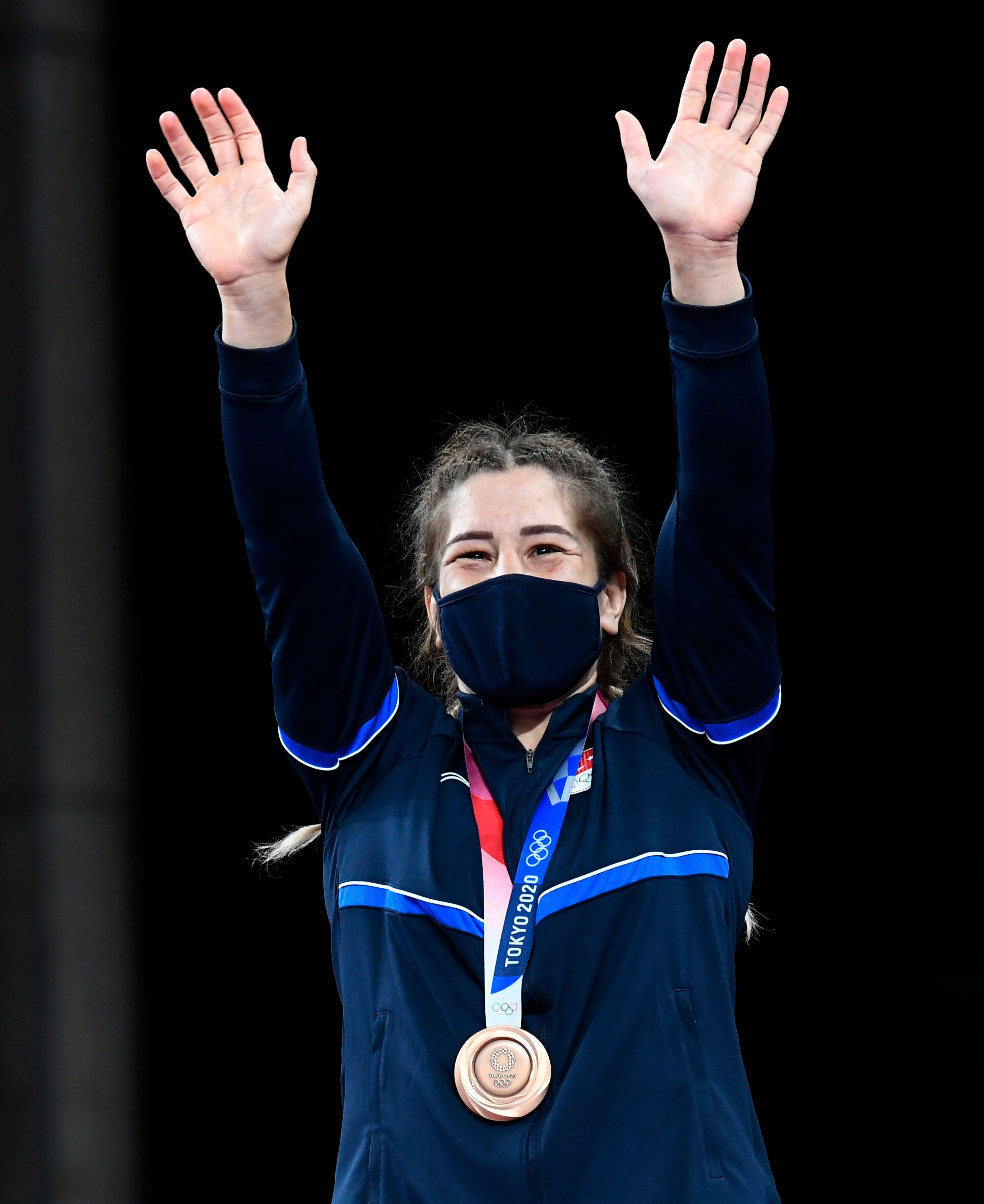 Sosyal medyadan tepki yağdı... TRT muhabiri Milli güreşçi Yasemin Adar için skandal ifade kullandı