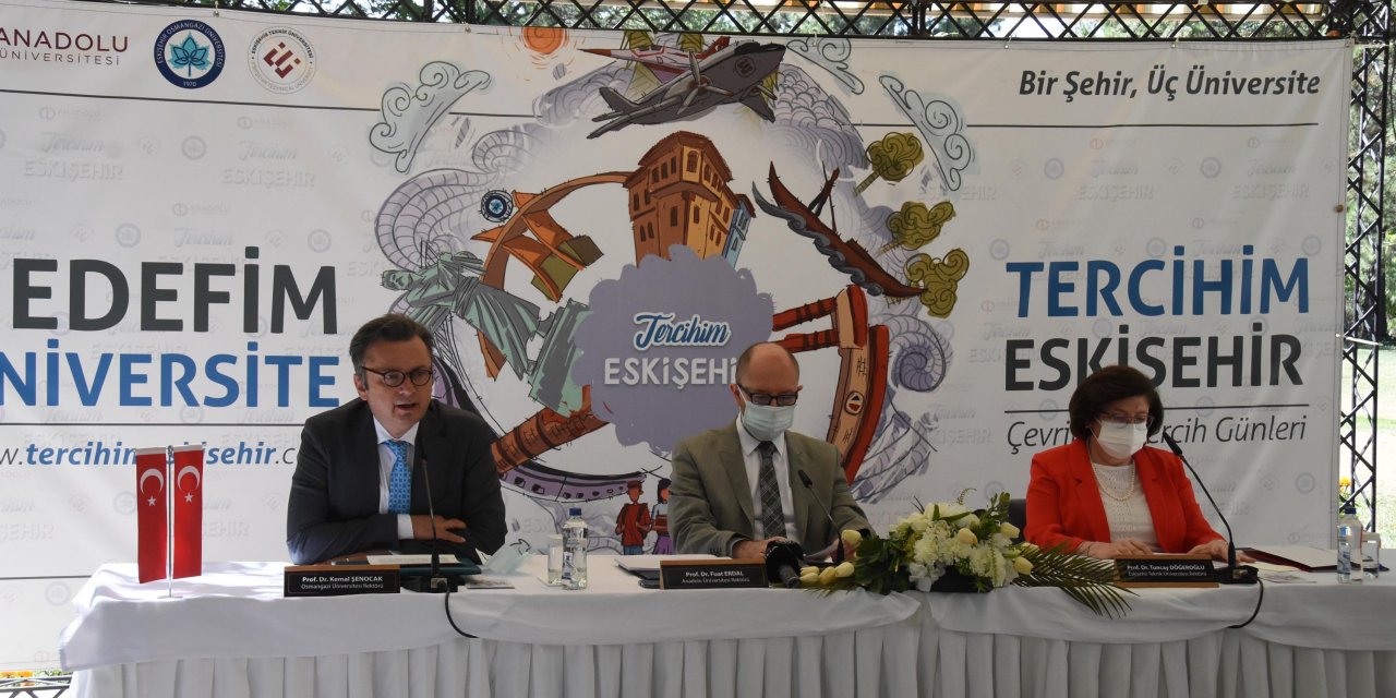 Eskişehir'de üniversitelerden çevrim içi okul tanıtımı