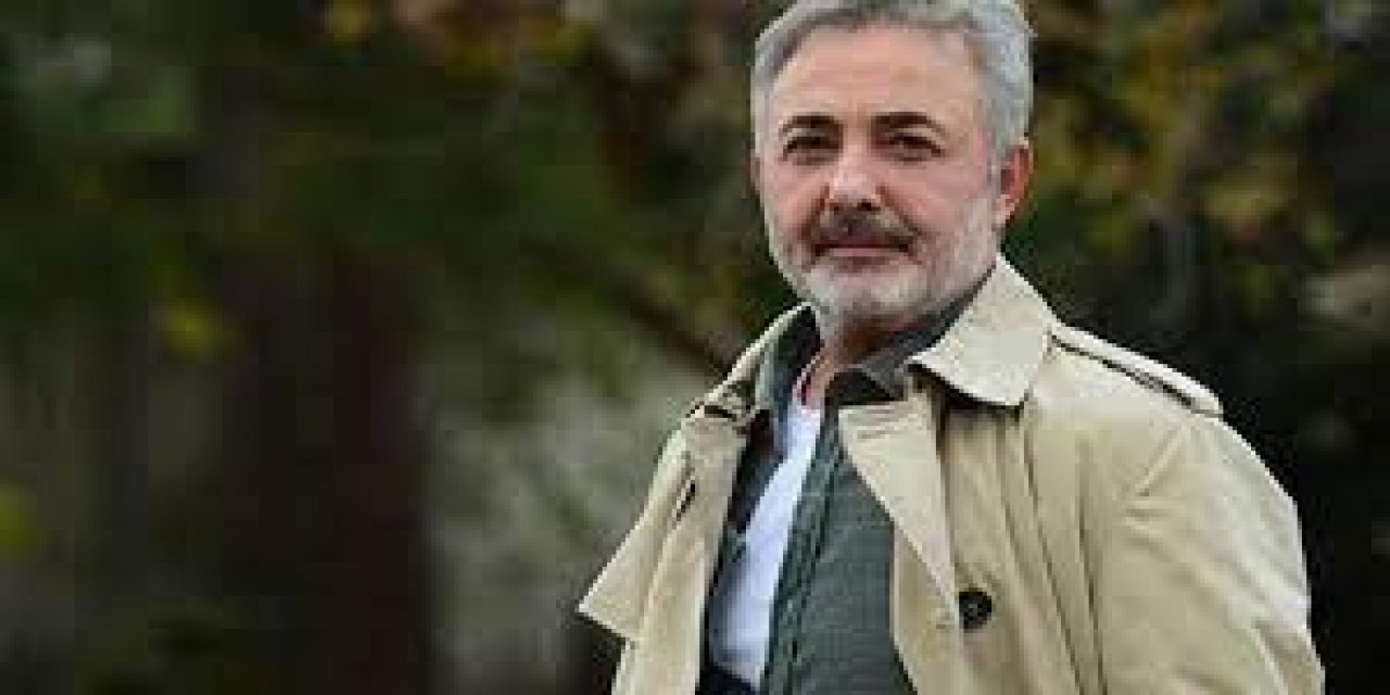 "Hesap soran bilinç neden ağırınıza gidiyor?" Yetkililere böyle seslendi! Ünlü oyuncu Mehmet Aslantuğ'dan dikkat çeken "yangın" paylaşımı...