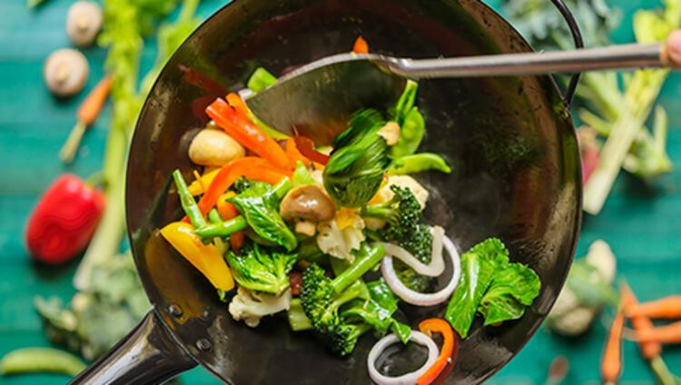 Sebze ağırlıklı beslenme ve egzersiz miyom riskini azaltıyor