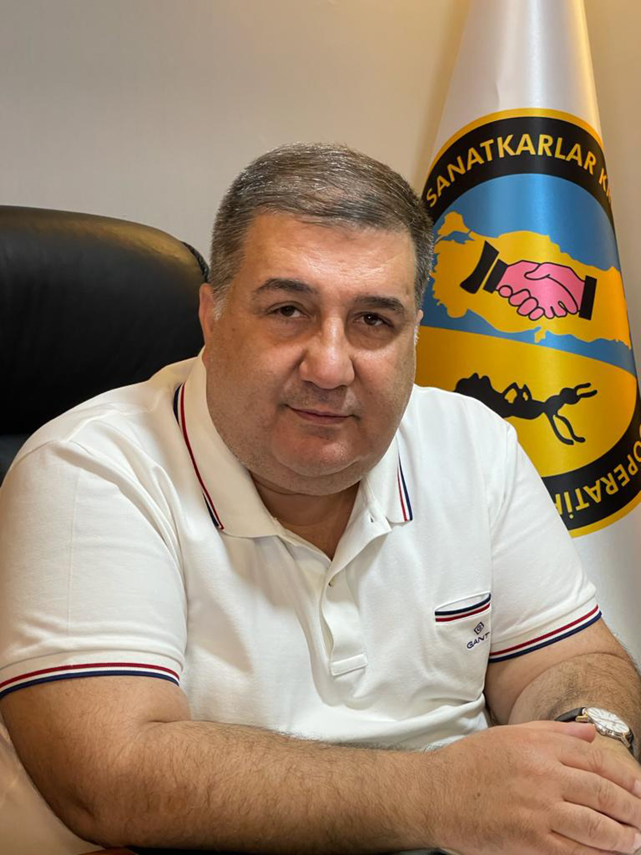 2 doz aşı olmayan kahvehane ve kıraathaneye alınmayacak