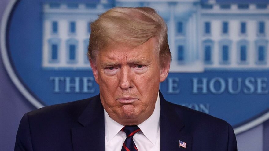 Trump vergi beyanlarını saklıyor