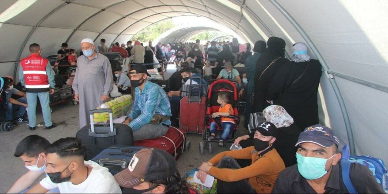 İşte mültecilerin ekonomiye olan etkisi... Her 10 Suriyeli 6 Türk'ü işsiz bıraktı!