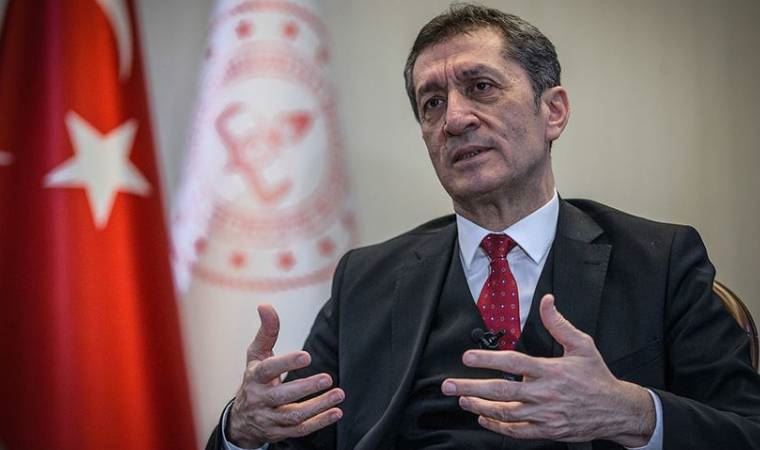 Bu iddia Ankara'da gündemi hareketlendirdi! Ziya Selçuk, makam odasını boşalttı