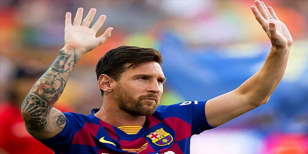 Barcelona, Lionel Messi’nin takımdan ayrıldığını açıkladı