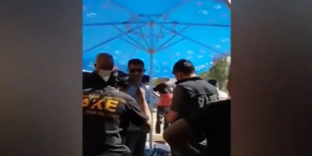 Hükümet istifa  diye bağrıldı: Bekir Pakdemirli yurttaşlar tarafından protesto edildi!