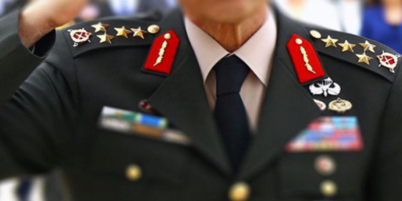 YAŞ'ta kritik tercih! 15 Temmuz'da Akar yerine komuta eden isim emekliye sevk edildi!