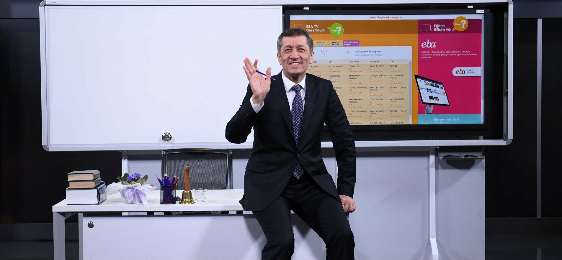 Görevinden 'istifa' etmişti... Ziya Selçuk'tan öğrencilere mektup! "Yeniden hoş geldim"