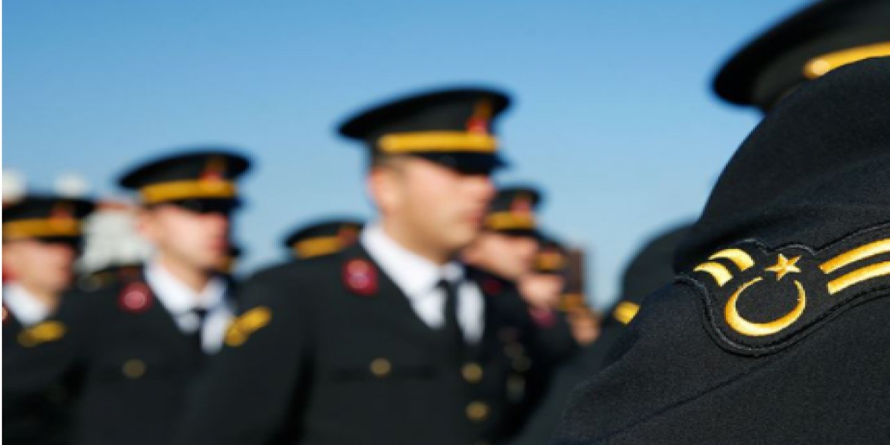 Jandarma personeline "eleştiri" yasağı... Siyaset konuşan sosyal tesise giremeyecekler!