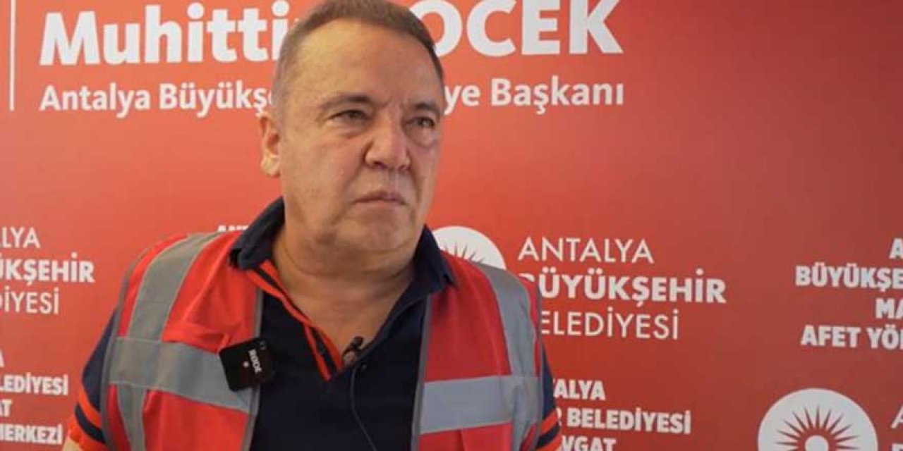 Muhittin Böcek hastaneye kaldırıldı!