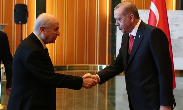 Cumhur İttifakı'nda çatlak! Erdoğan'ın Bahçeli'yi ziyaretlerinin nedeni anlaşıldı
