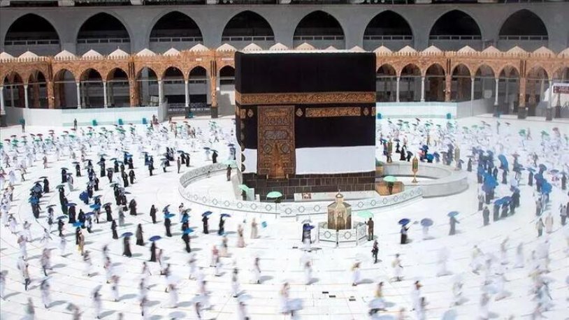 Suudi Arabistan'dan umre kararı!