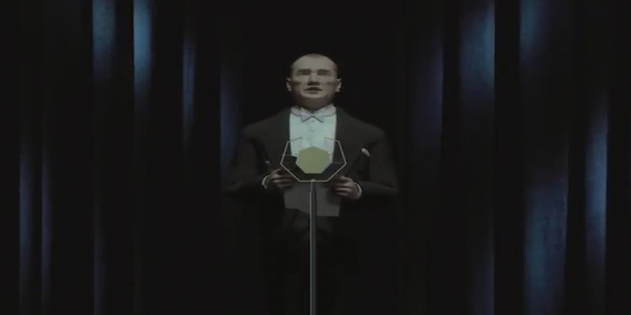İşte Türkiye’nin ilk Atatürk hologramı... İBB’den tarihe geçen 29 Ekim kutlaması!