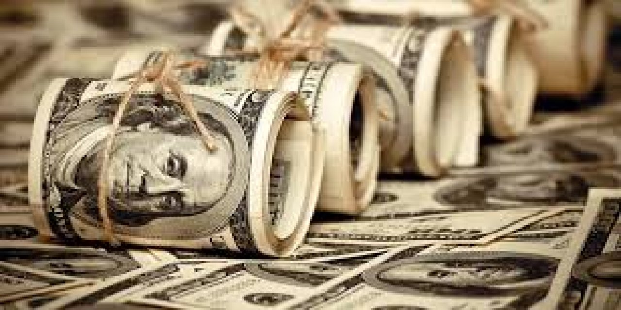 İbre yukarı doğru çıkmaya başladı... Dolardaki yükselişin sebebi ne? İki faktör etkili...