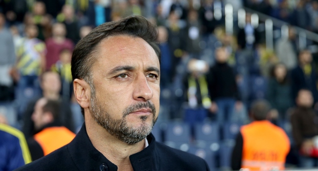 Vitor Pereira ile taraftar arasında gergin anlar yaşandı! "Kapa çeneni"
