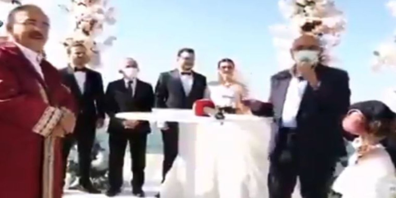 AKP'li vekil Erdoğan'ı "peygamber" yerine koydu! Tepki çeken sözler! "Sayın Cumhurbaşkanımızın sünnetini yerine getirmeden nikah defterini vermek istemiyorum" İşte o görüntüler...