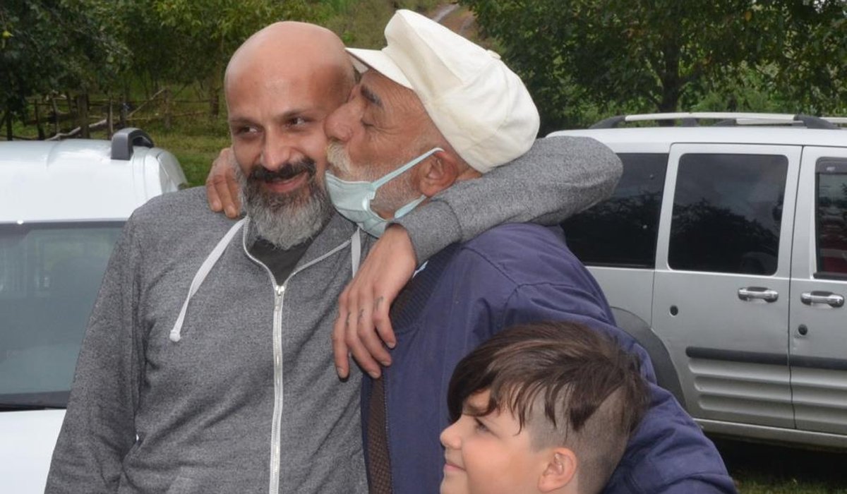 Film gibi bir hikaye! Baba oğul 36 yıl sonra kavuştu