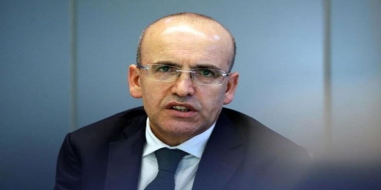 CHP ile görüştüğü iddia edilmişti... Bu kez iktidarın yayın organı açıkladı! Mehmet Şimşek'in siyasetle ilişkisi ne durumda?