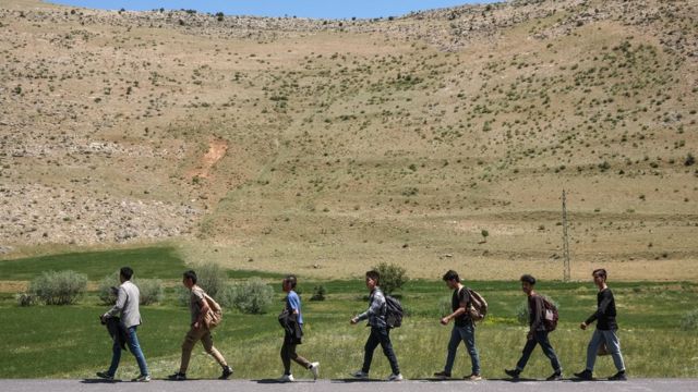 Hollanda yasa dışı göçmenlere karşı tutumunu değiştirdi! Afganistan'daki hızla kötüleşen durum nedeniyle...