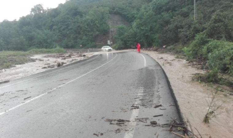Ordu’da sağanak nedeniyle dere taştı
