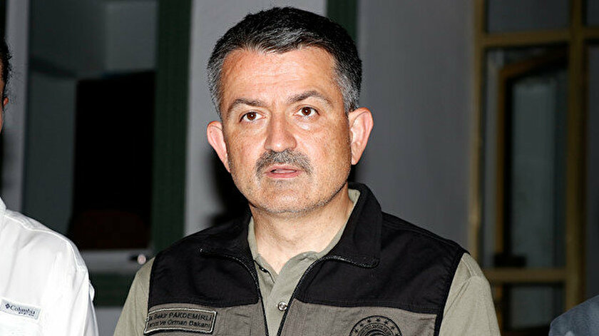 Bakan Bekir Pakdemirli'den açıklama: "Tüm yangınlar kontrol altına alındı"